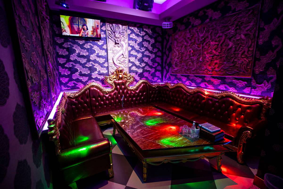 Kamu ultra karaoke in las vegas (1)